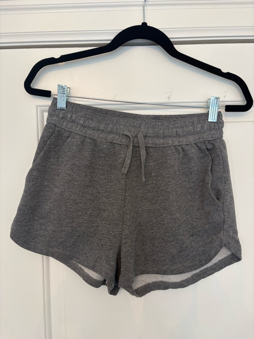 H&M Gray Drawstring Lounge Sweat Shorts (S) Like New
